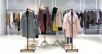 緊身女褲 批發(fā)市場(chǎng)的時(shí)尚商機(jī)與采購(gòu)指南